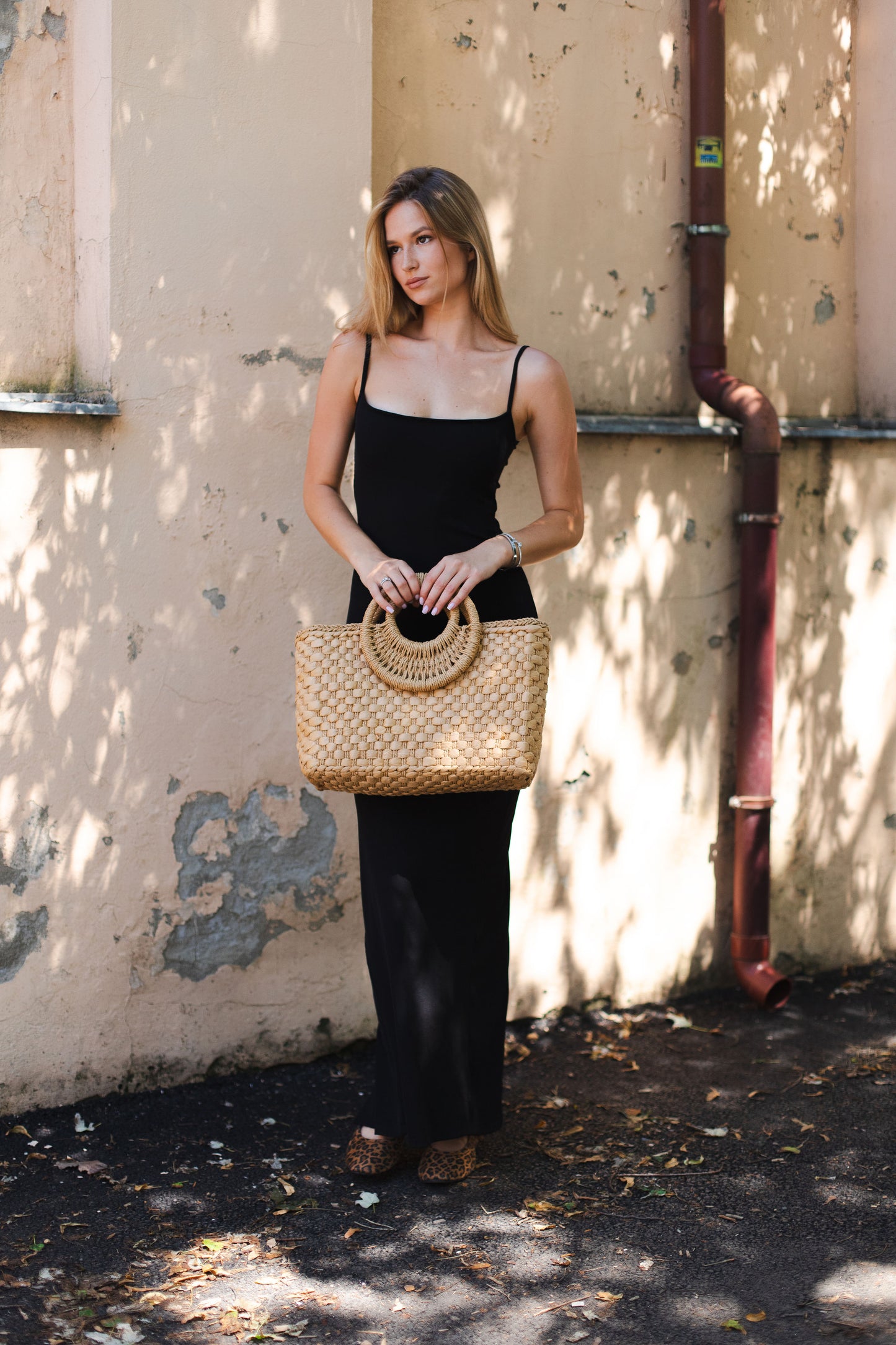 Силуетна сукня