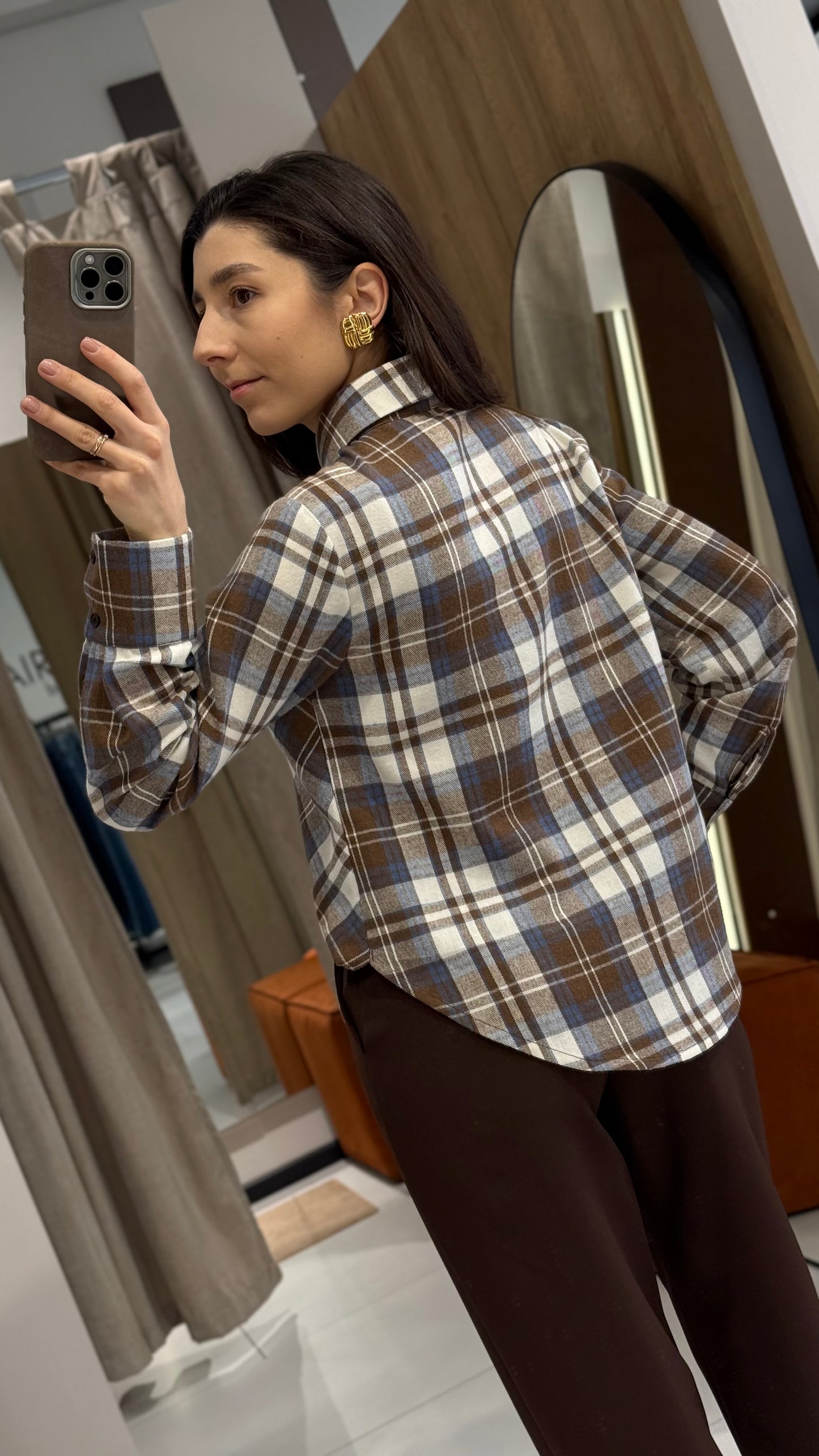 Сорочка силуетна в клітинку