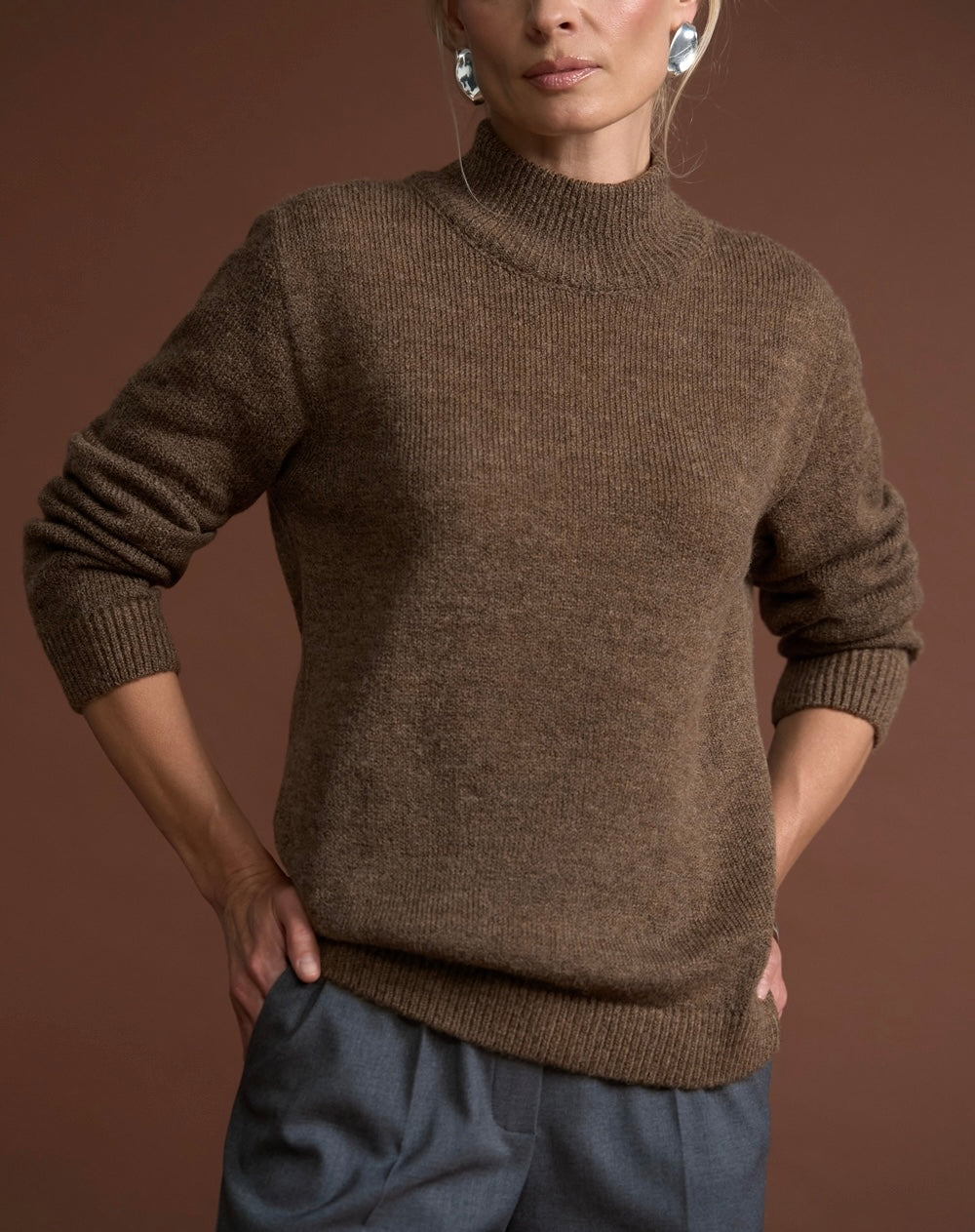 Светр з тоненької вʼязки