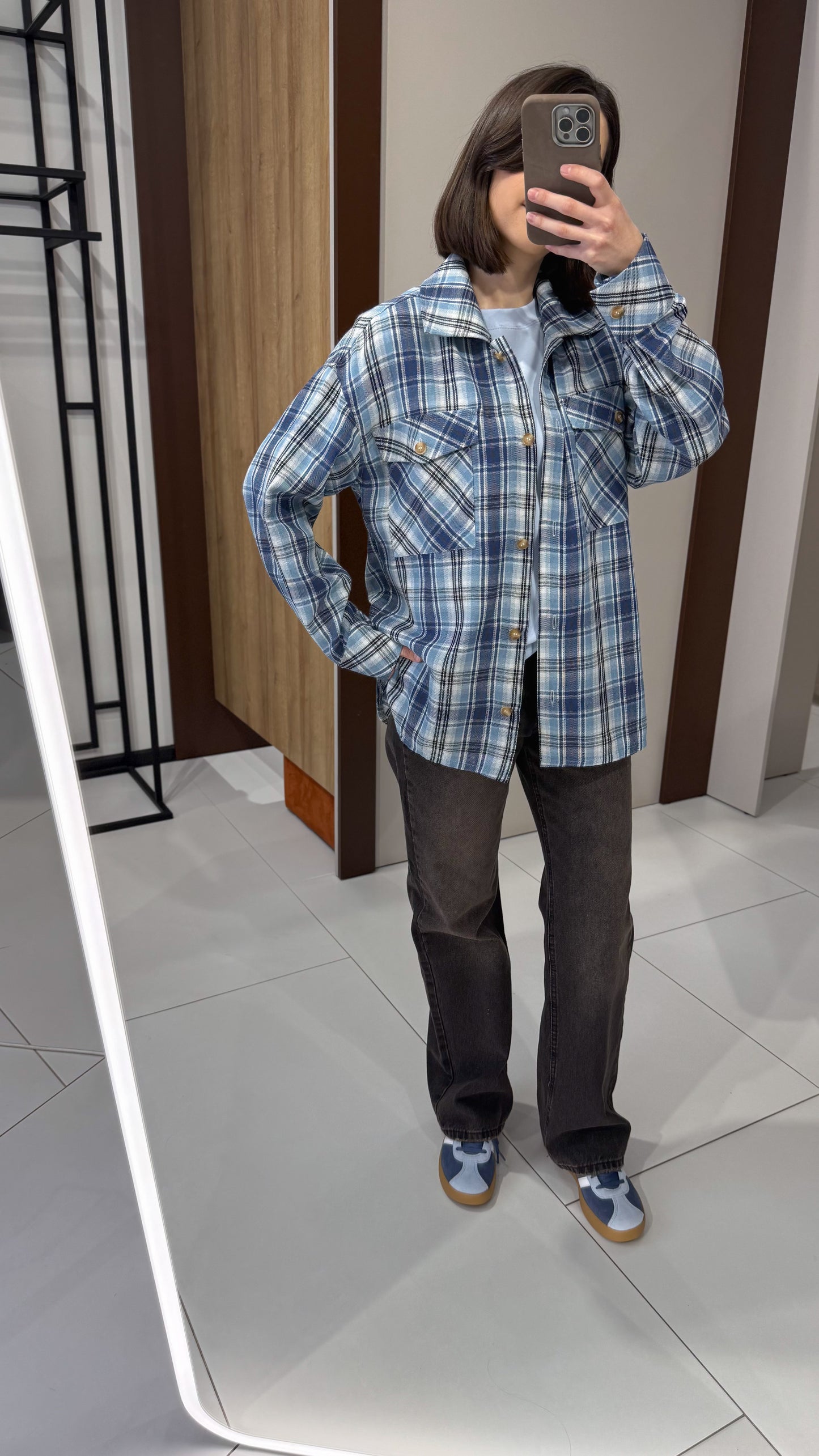 Сорочка в клітинку