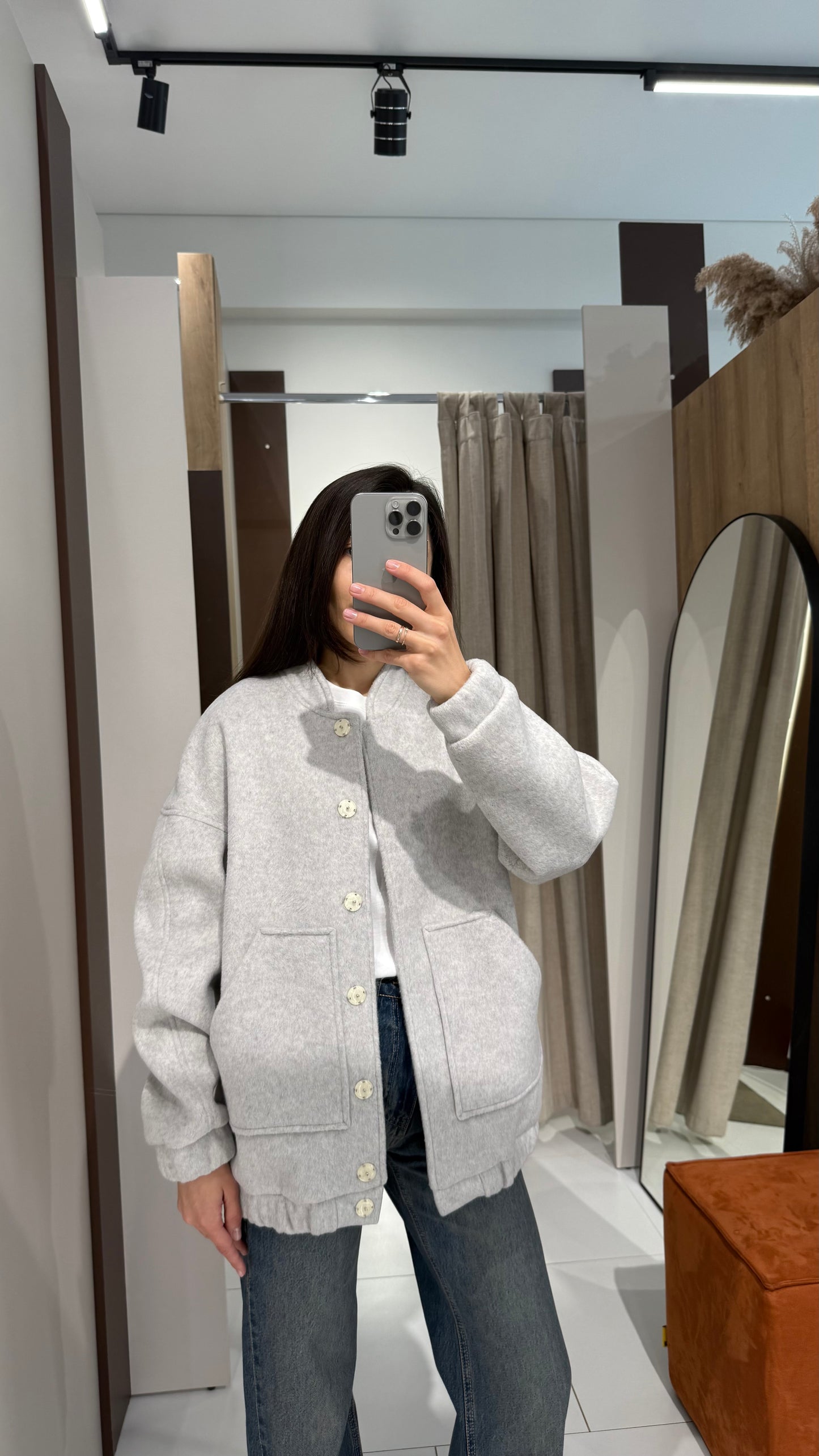 Бомбер з вовни