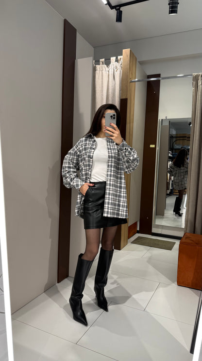 Сорочка в клітинку