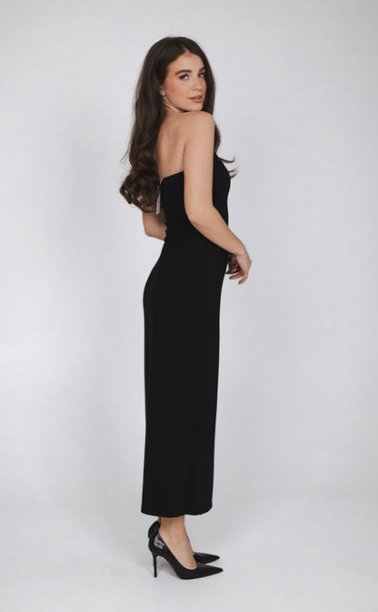 Сукня силуетна