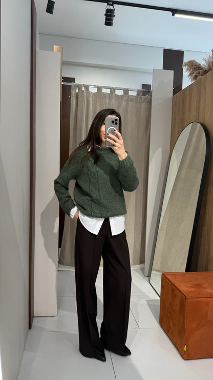 Светр з вертикальним колоском