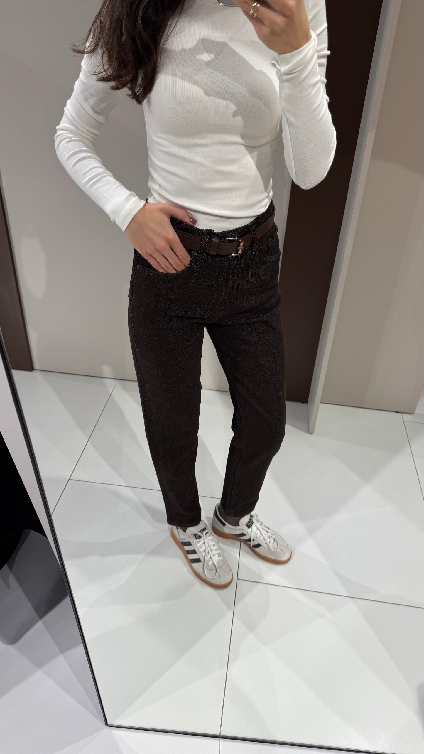 Джинси мом темно-шоколадні