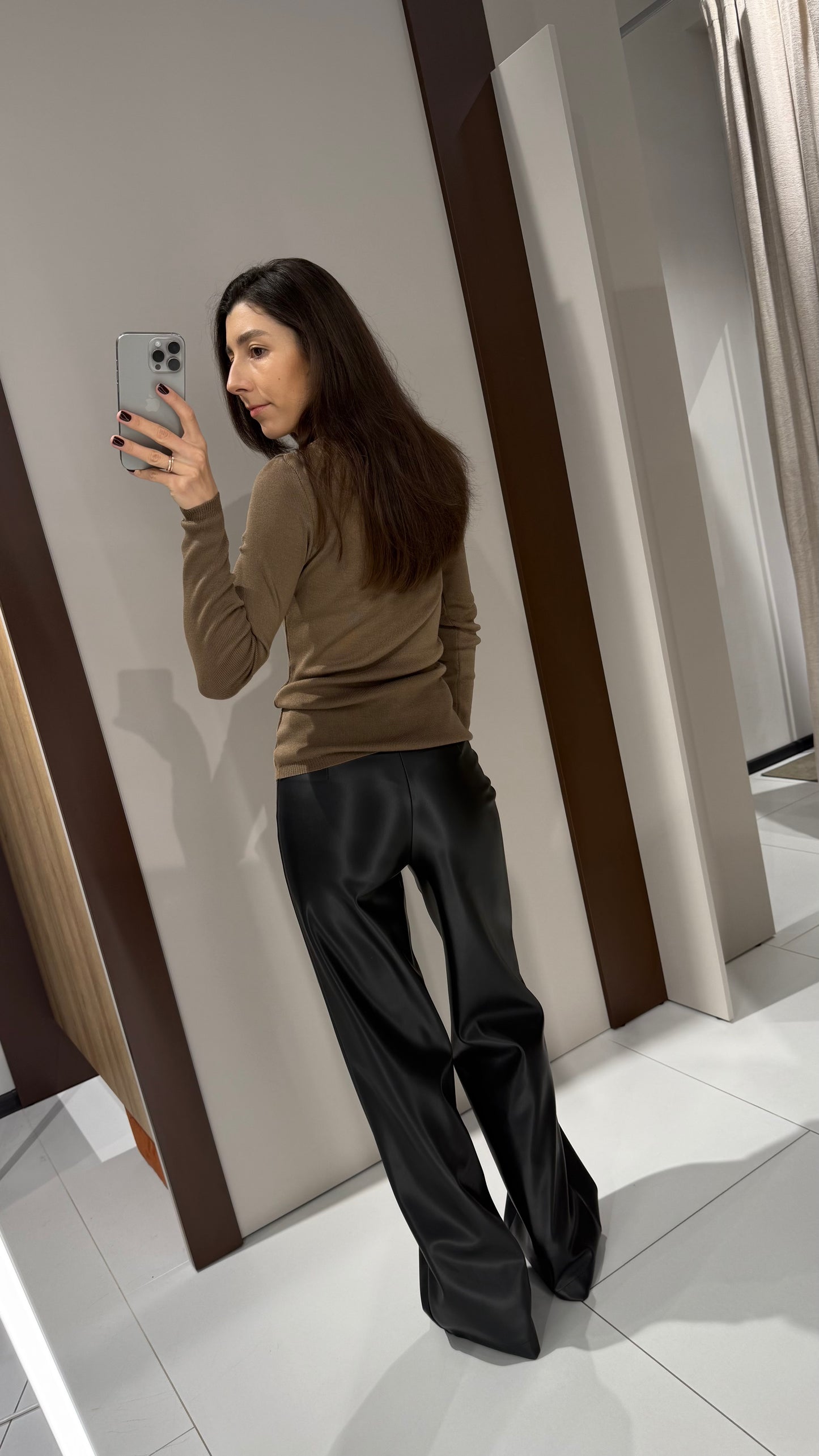 Штани палацо з екошкіри