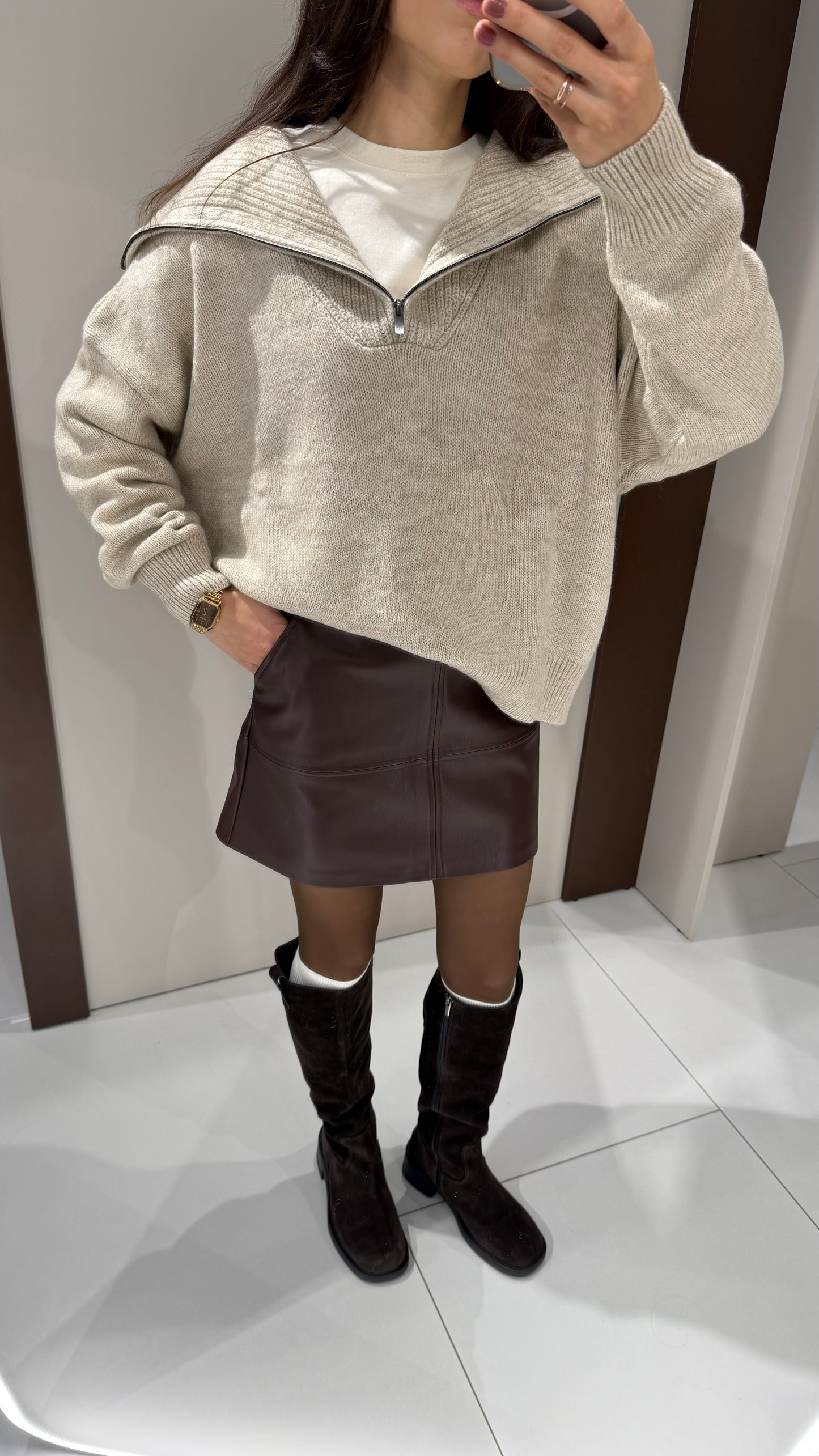 Спідниця з екошкіри