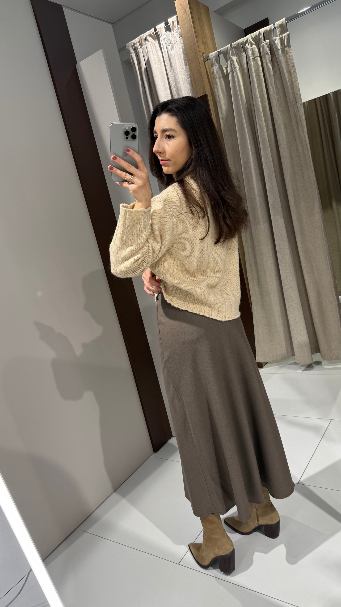 Спідниця з трикотажу