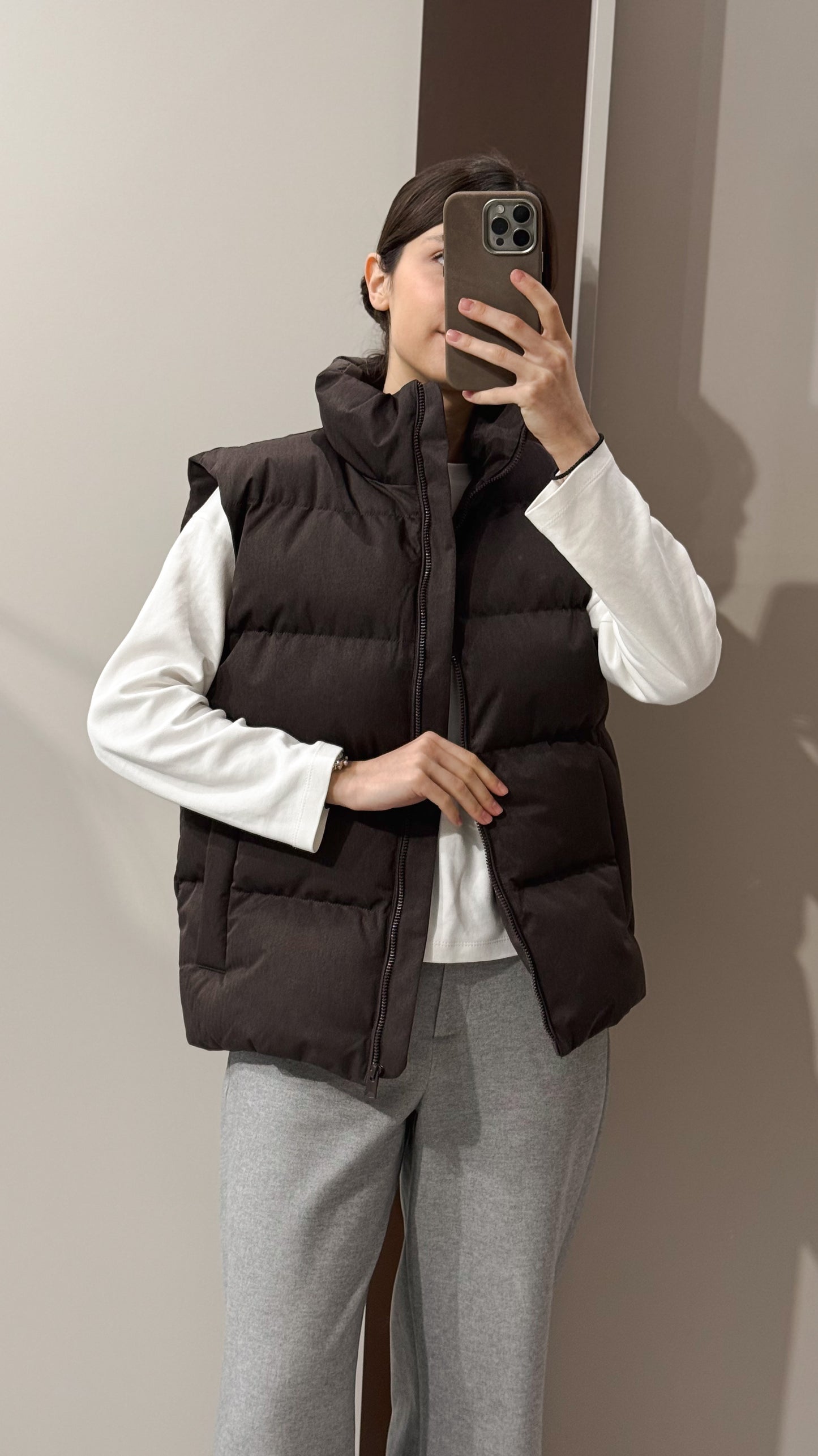 Жилетка шоколадна