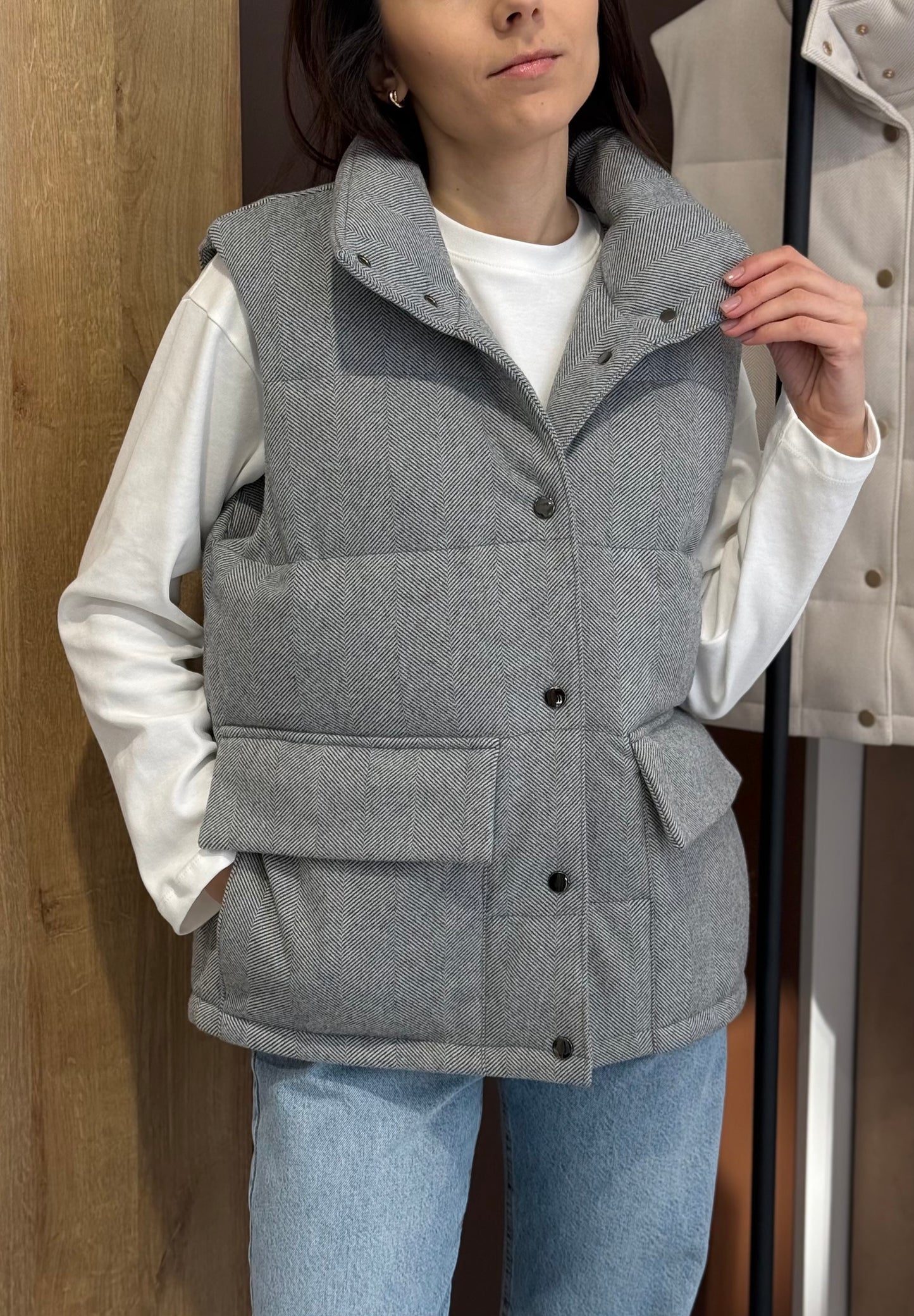 Жилет з кашеміру