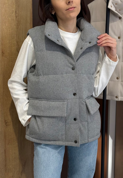 Жилет з кашеміру