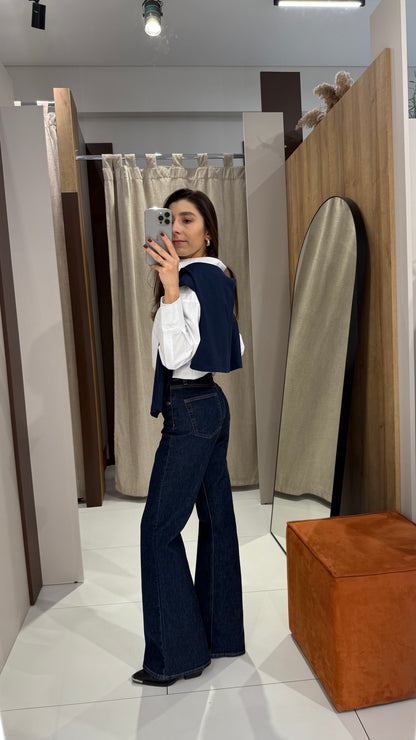 Джинси кльош