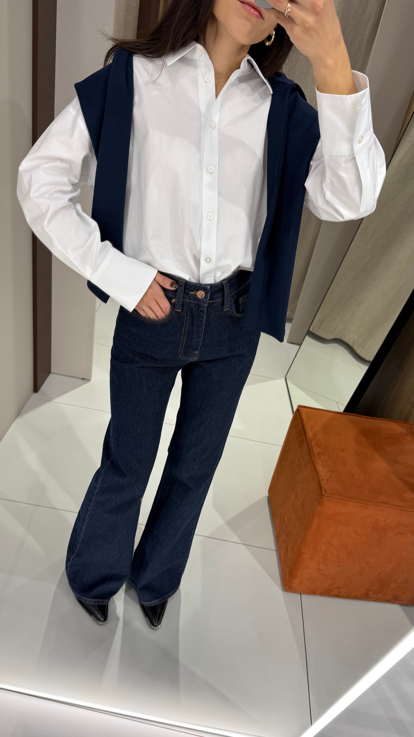 Джинси кльош