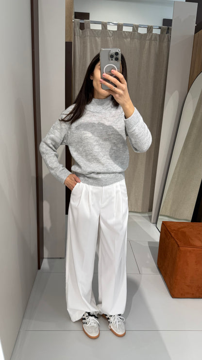 Светр з тоненької вʼязки