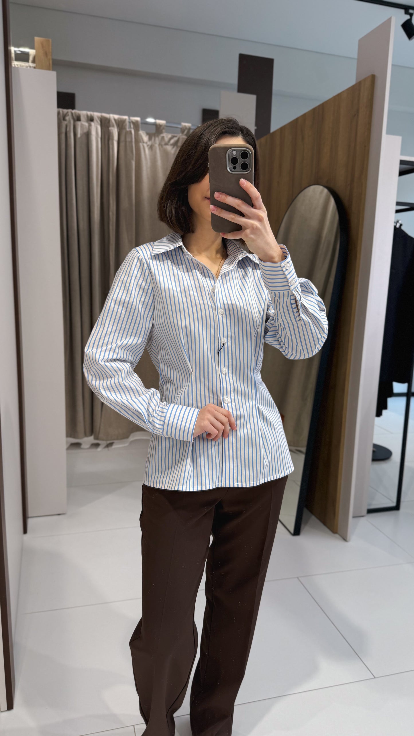 Сорочка силуетна в смужку