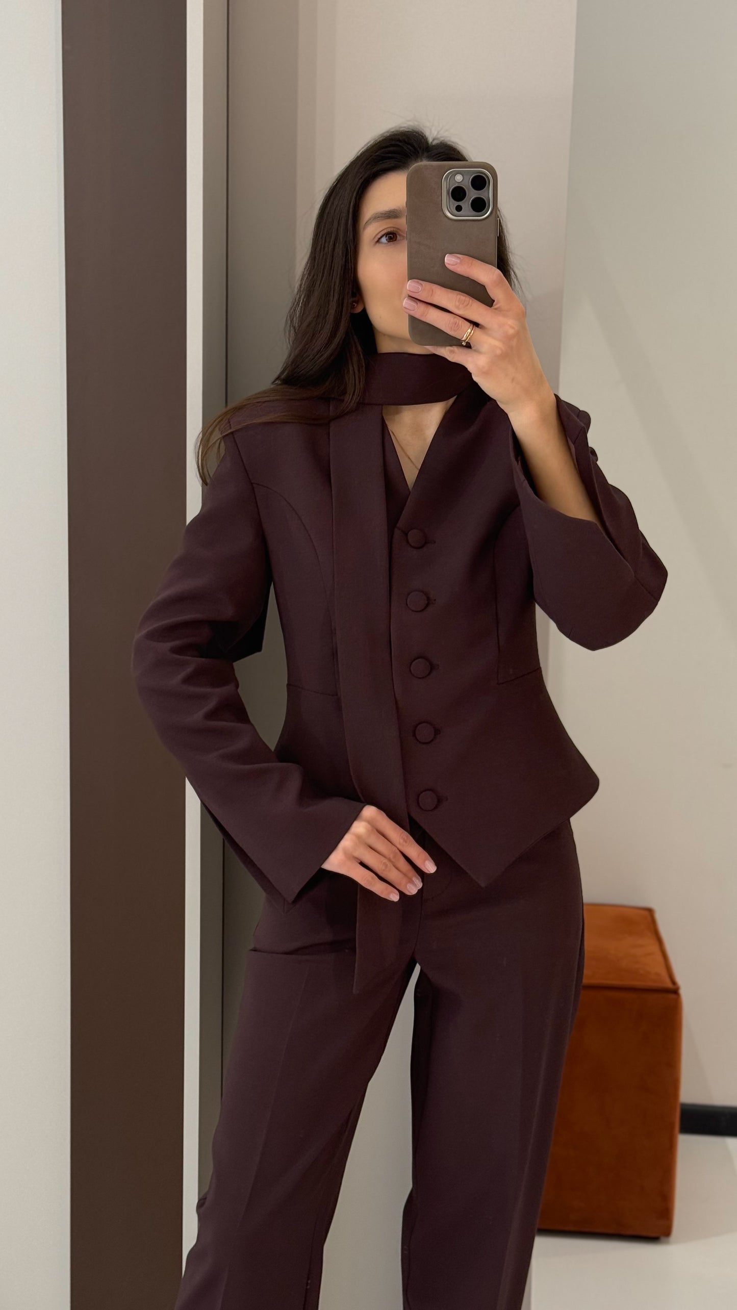 Піджак з повʼязкою