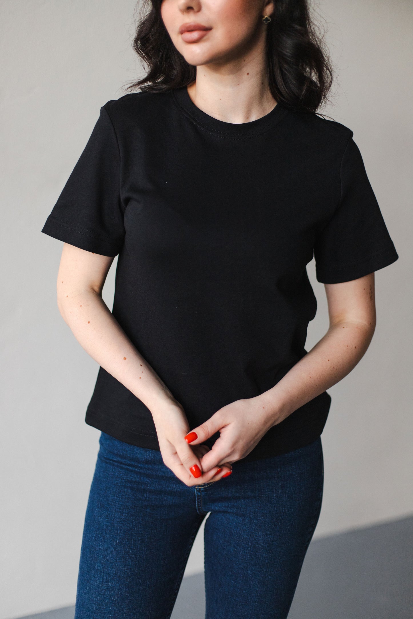 Футболка класичного крою