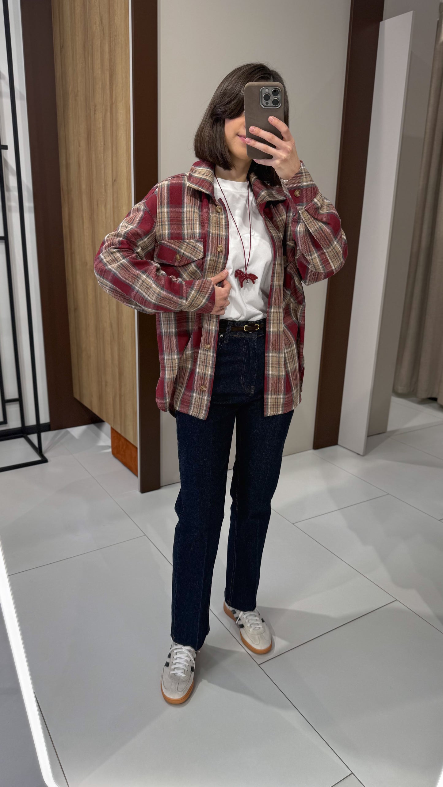 Сорочка в клітинку