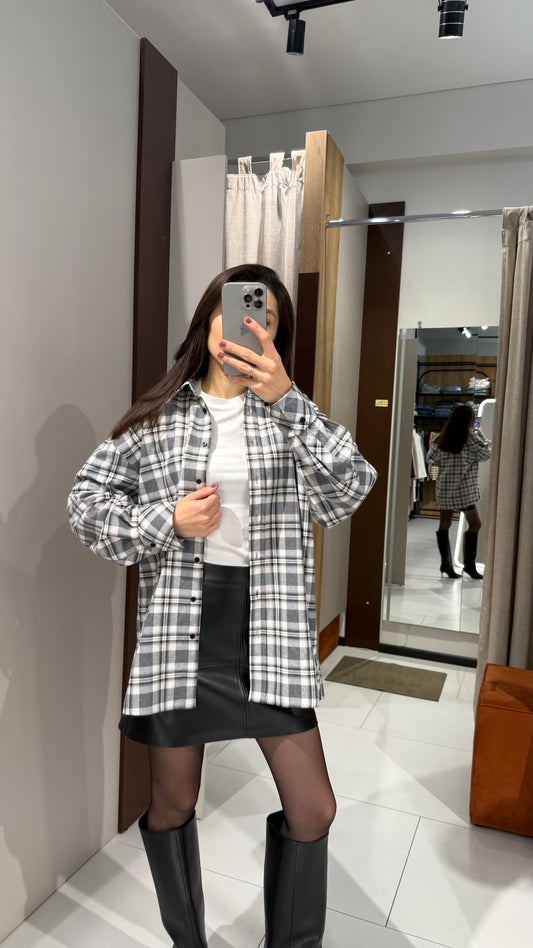 Сорочка в клітинку