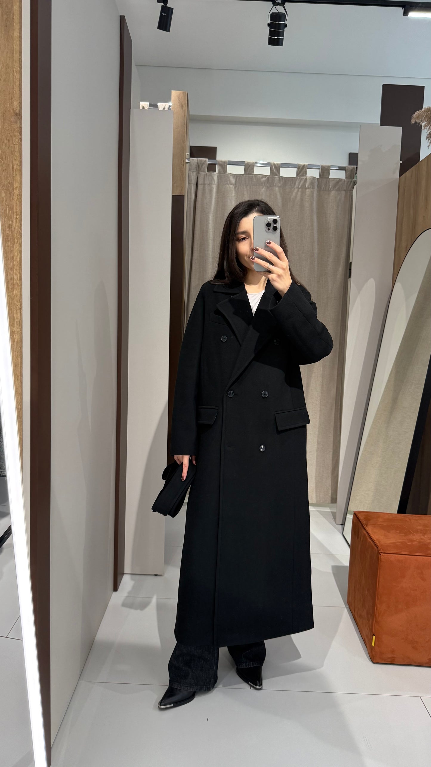 Пальто двобортне довжини максі