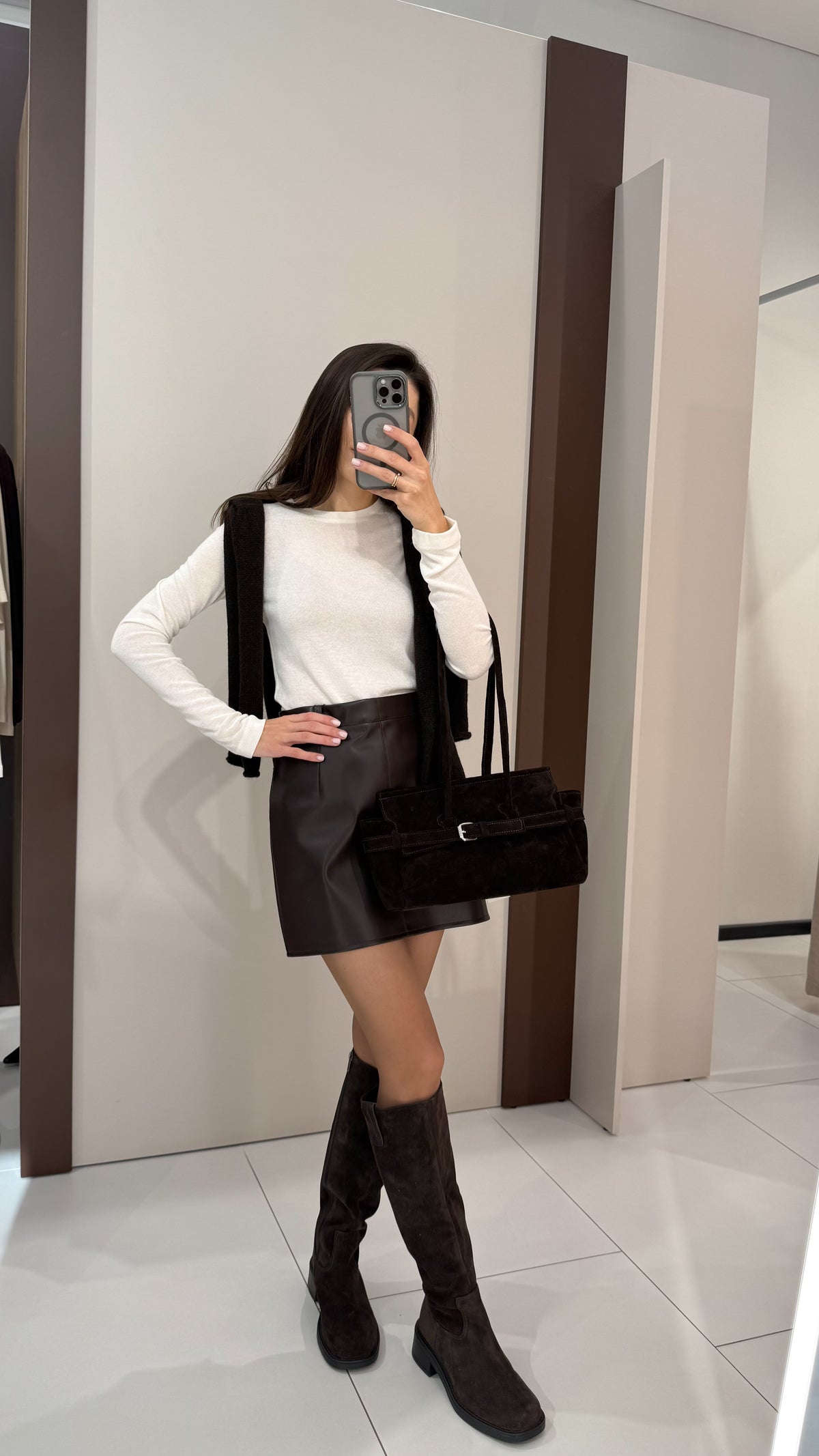 Спідниця з екошкіри міні