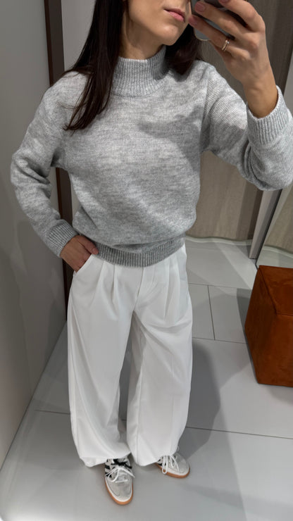 Светр з тоненької вʼязки