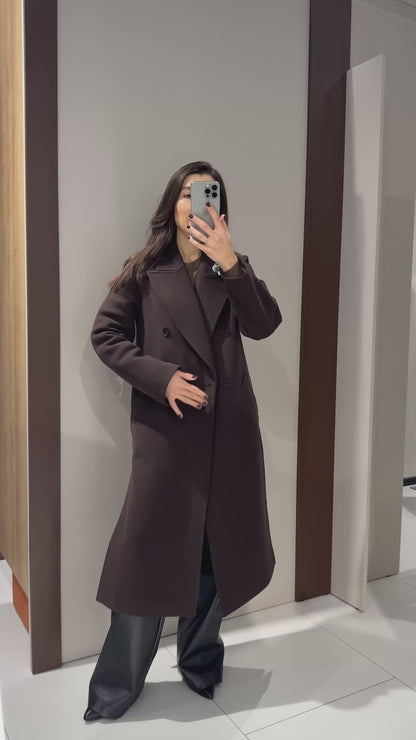 Пальто шоколадне утеплене